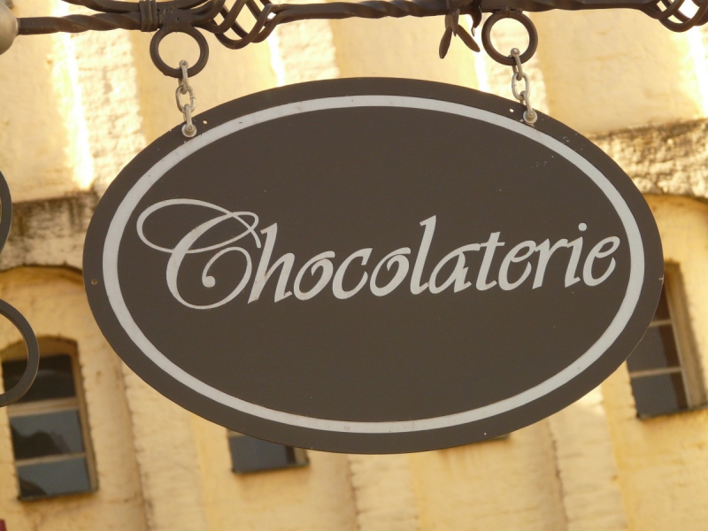 chocolaterie-LA ROQUEBRUSSANNE-min_cafe_shield_chocolaterie_samurai_gasthof_eat-1360721